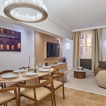 Luxurious Airconditioned Arc De Triomphe Appartamento *