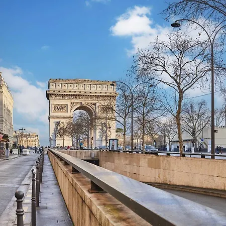 Appartamento Luxurious Airconditioned Arc De Triomphe