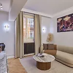 Luxurious Airconditioned Apartment Arc De Triomphe
