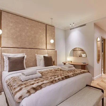 Apartment Luxurious Airconditioned Arc De Triomphe